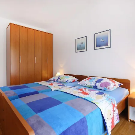 Jaz Apartment *