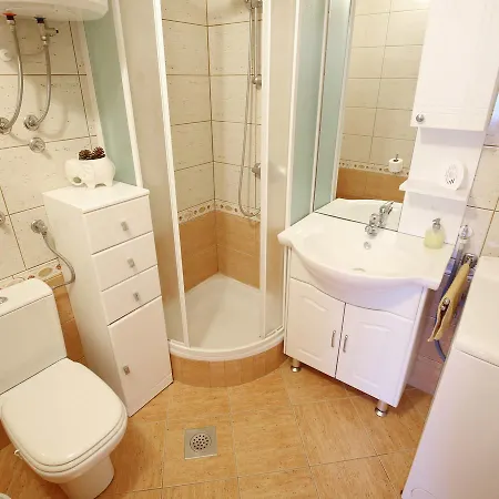 Jaz Apartment *