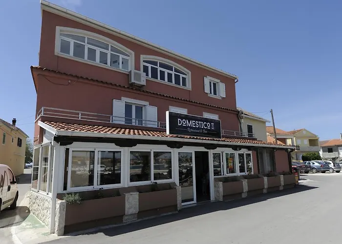 Jaz Апартаменты *